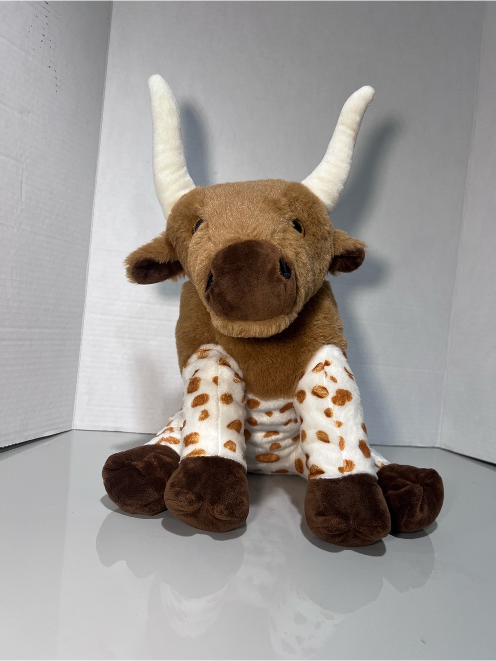 The Bear Factory Lenni Long Horn 16” Plush Eco Longhorn Cow LOVE Heart 2025
